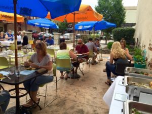 Looking for the best places for patio dining in Findlay? Check out our list of the best in Hancock County! • VisitFindlay.com