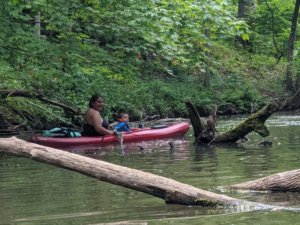 Visit Findlay's Danielle shares her experience kayaking with her family at Van Buren State Park! • VisitFindlay.com