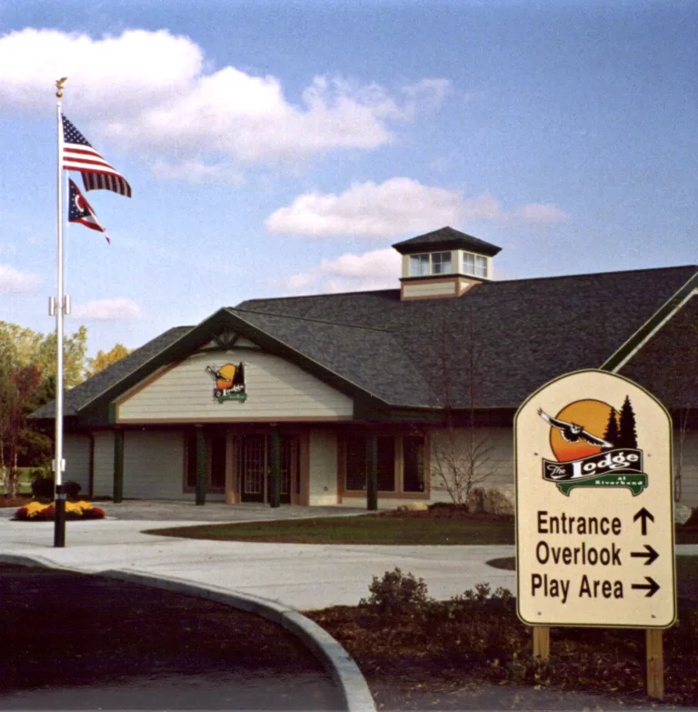 Brugeman Lodge at Riverbend