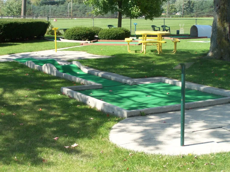 Shady Grove Miniature Golf