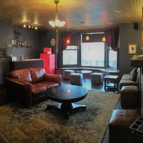 Boo's Lounge at Rossilli's