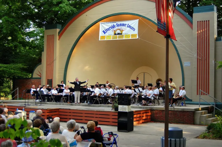 Riverside Park Band Shell