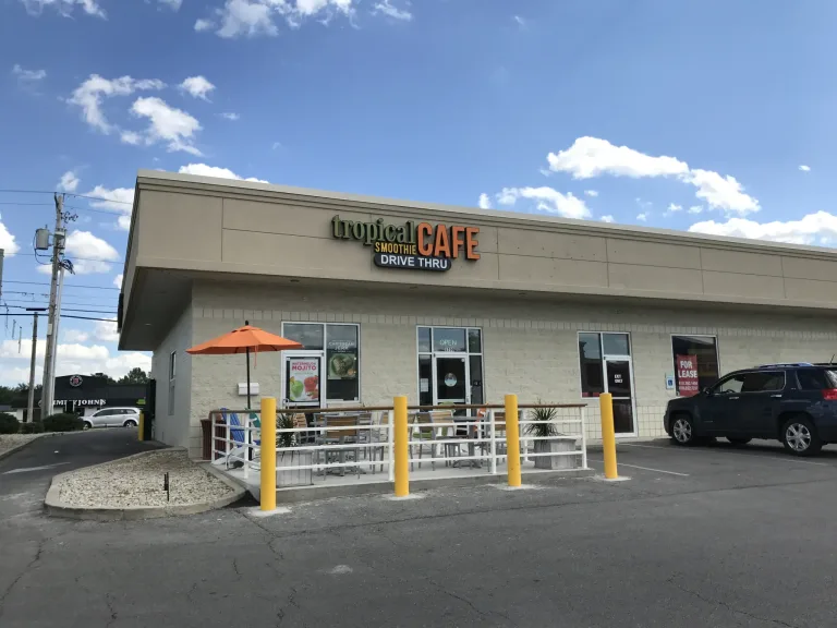 Tropical Smoothie Cafe