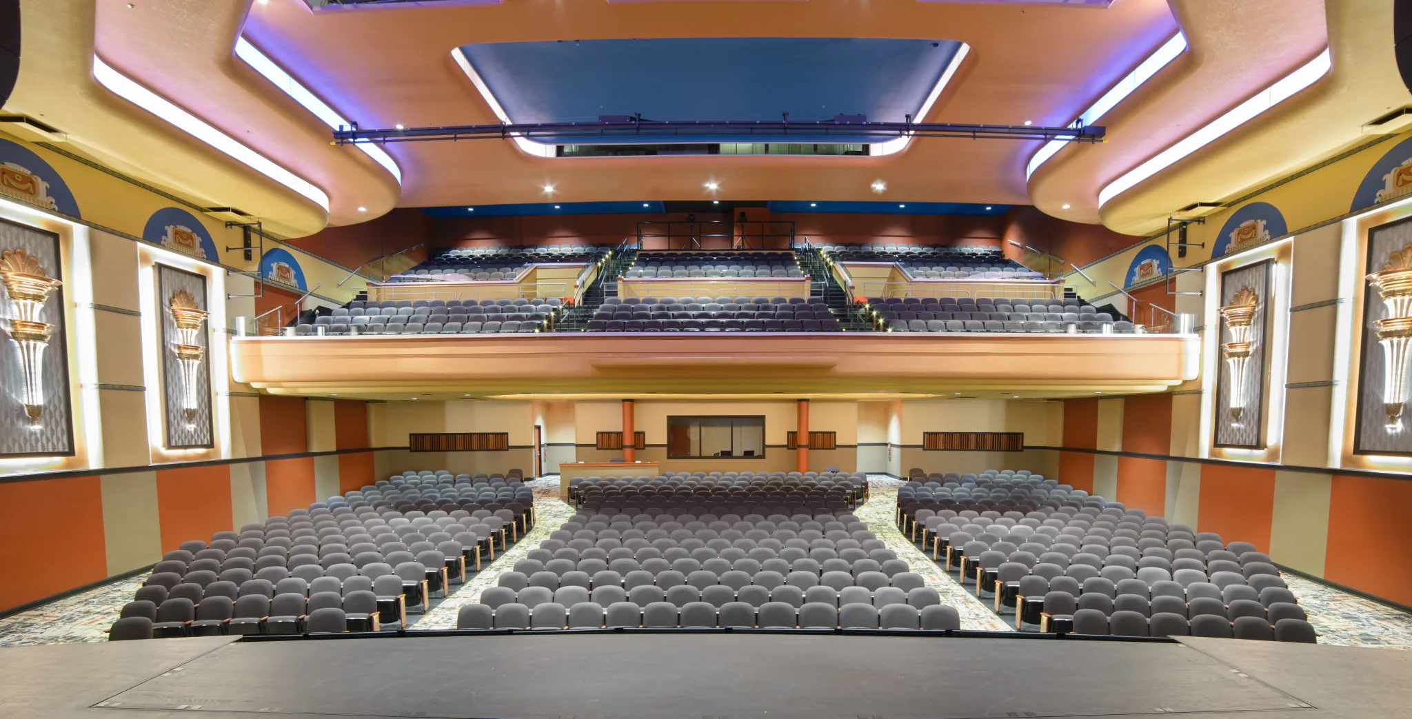At the heart of Hancock County are the people who make up the community and this month we are shining the spotlight on Broadway actor and Findlay-native, Gavin Creel! • VisitFindlay.com