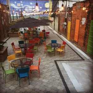 Looking for a place to enjoy a craft beer? See our round up here! • VisitFindlay.com