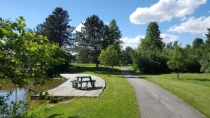 Each visit to Riverbend Recreation Area is a memory to be treasured for a lifetime. Whether your children are small and independent, hours of fun await. • VisitFindlay.com 