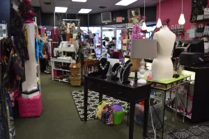 Learn more about your fellow community members and live like a local with Pam Hamlin, the owner of TRENDS! on Main in Downtown Findlay • VisitFindlay.com