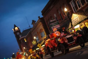 Visit Findlay's Danielle shares her step-by-step guide for first-timer's experiencing their first Findlay and Hancock County Thanksgiving! • VisitFindlay.com