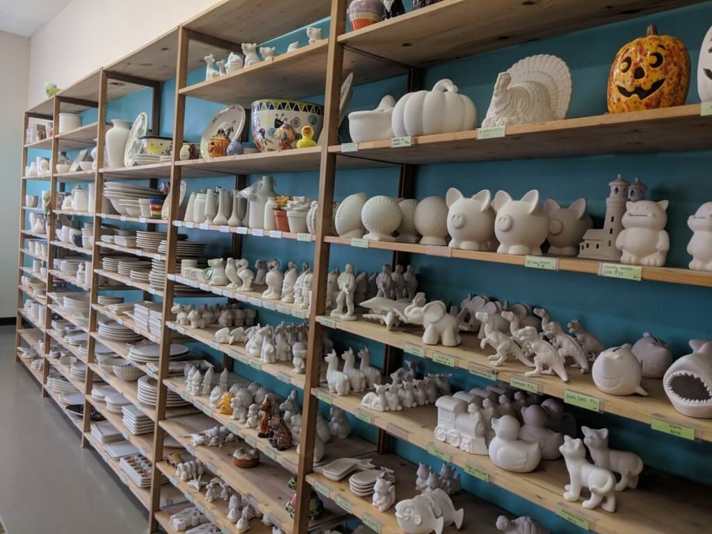 Visit Findlay Blogger Sarah takes you on her family's experience finding their creativity at Painters' Pottery in Downtown Findlay! • VisitFindlay.com