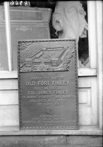 Visit Findlay guest blogger Pat Bauman shares her knowledge of the early history of Findlay. In this installment Pat shares the story of Fort Findlay. • VisitFindlay.com
