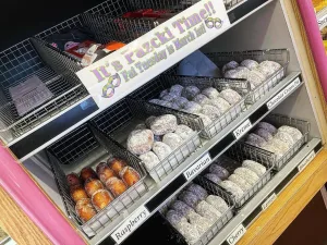 Happy Fat Tuesday! Celebrate the Mardi Gras season with paczkis, King Cakes, a Low Country Boil and plenty of fun in Findlay, Ohio! • VisitFindlay.com