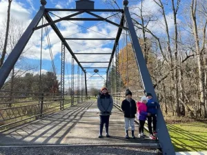 Visit Findlay Blogger Ashley shares her favorite spots to show friends who are visiting over the holiday break - See her suggestions here! • VisitFindlay.com