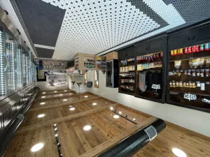 It's Mother's Day weekend and it is time to get shopping and make plans so mom and the other important women in your life have a great day! • VisitFindlay.com