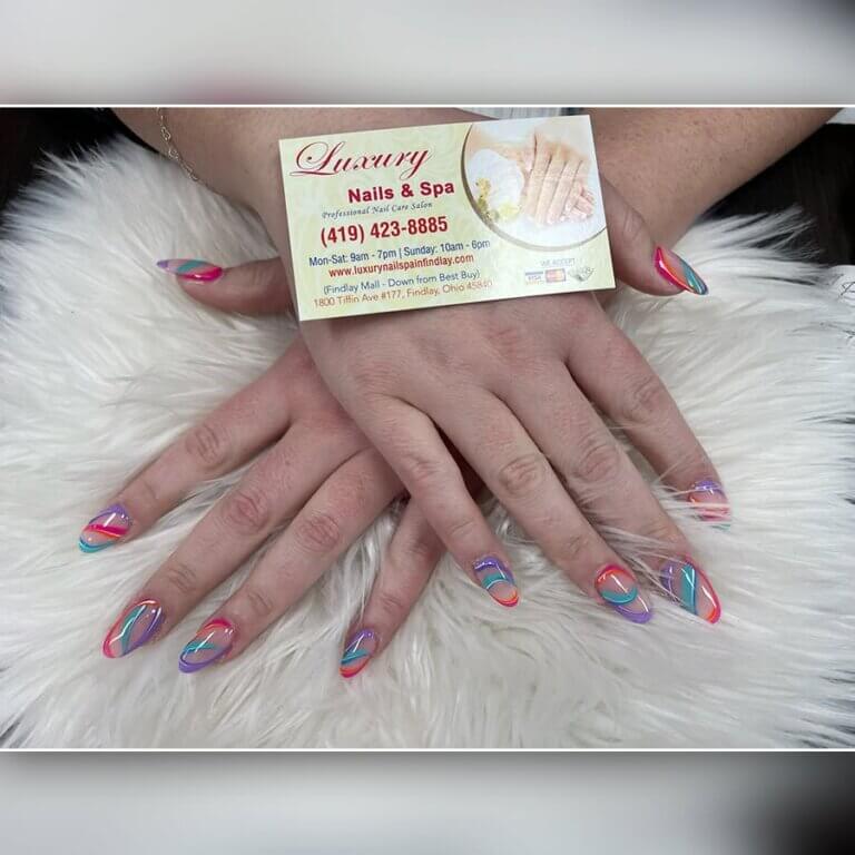 Luxury Nails & Spa